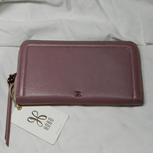 HOBO $148 Nila Large Zip Around Mauve Wallet NWT! - Picture 2 of 5